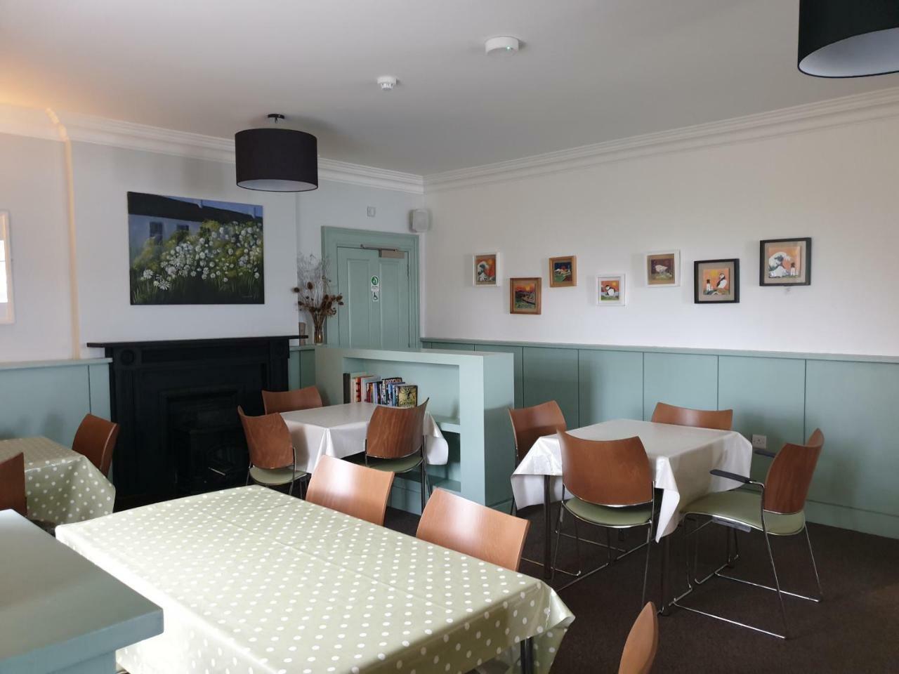 巴利卡斯尔 Manor House Rathlin Island酒店 外观 照片