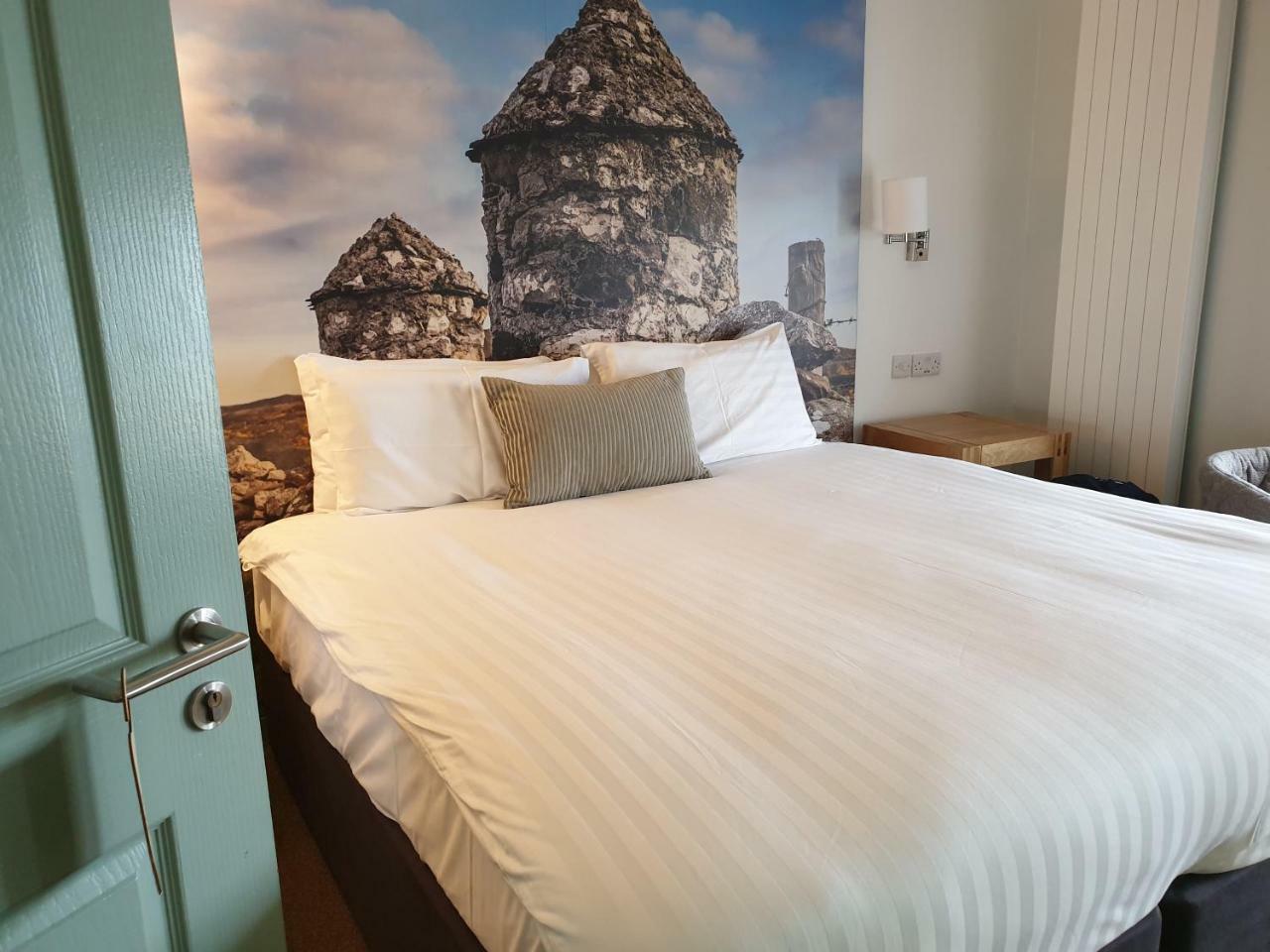 巴利卡斯尔 Manor House Rathlin Island酒店 外观 照片