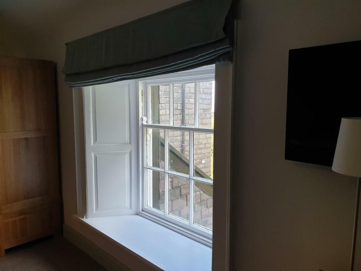 巴利卡斯尔 Manor House Rathlin Island酒店 外观 照片
