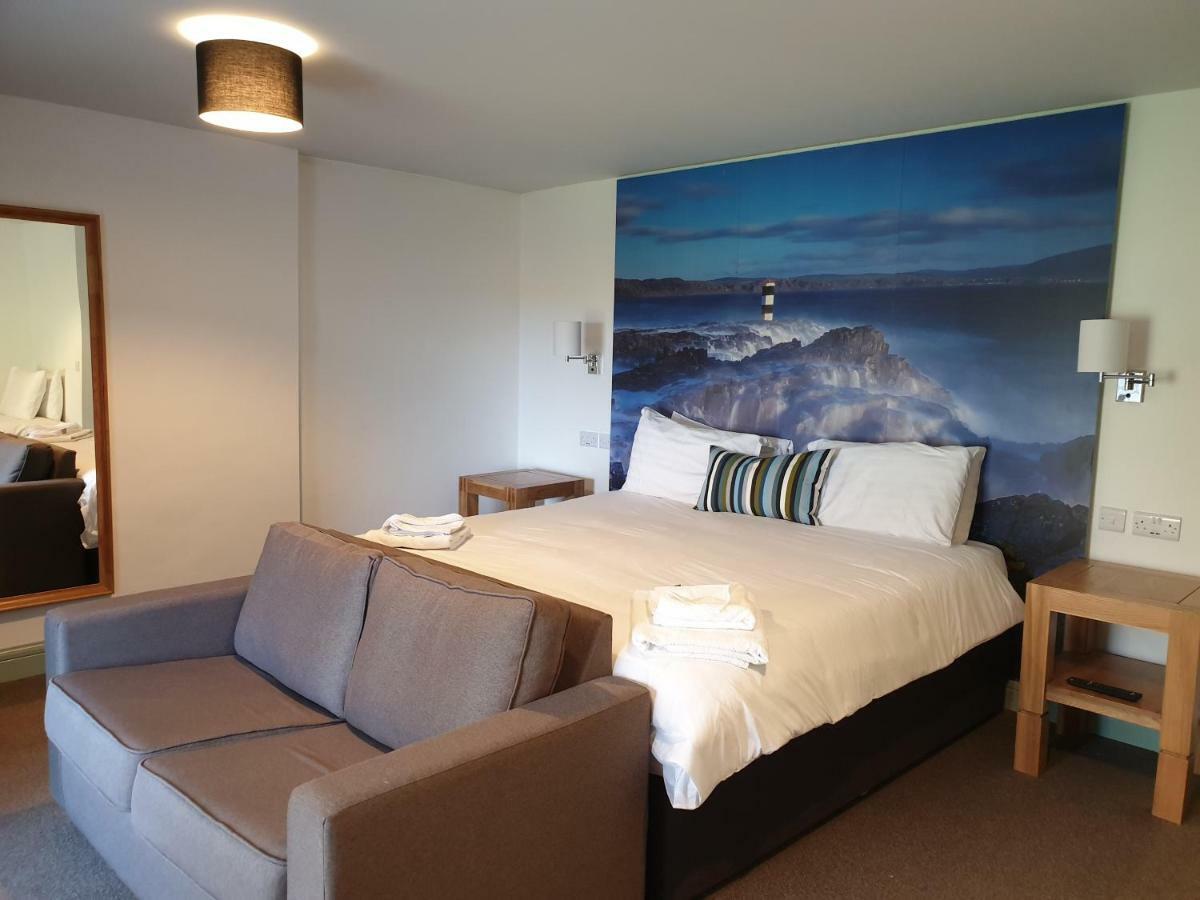 巴利卡斯尔 Manor House Rathlin Island酒店 外观 照片